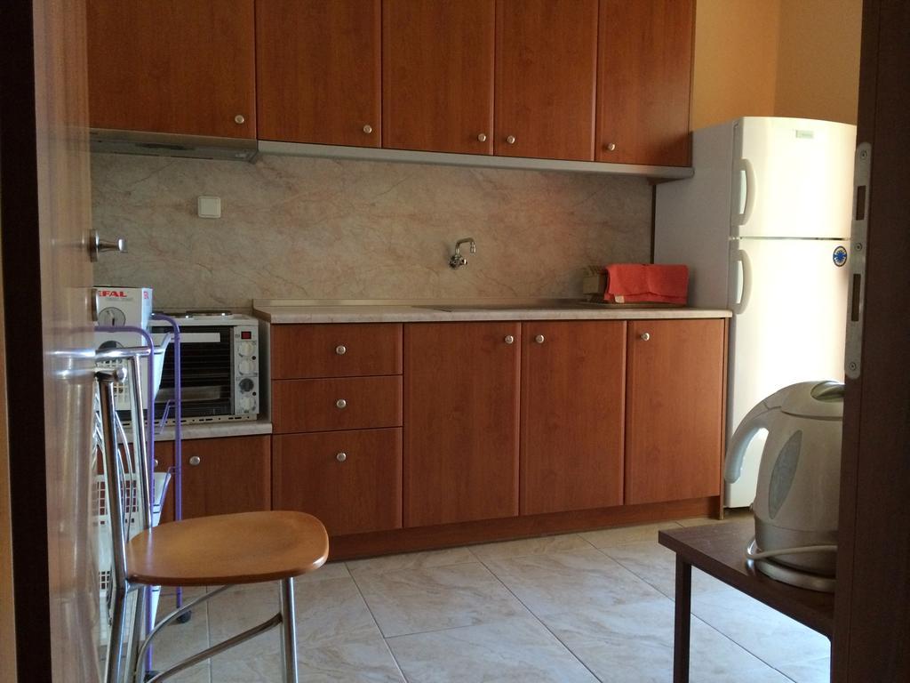 Kostas House *